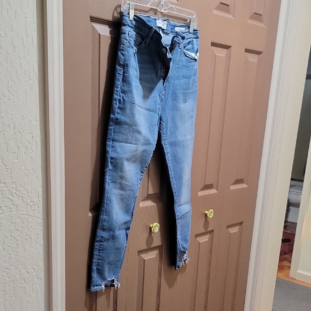 Frame Denim Light Blue Ali High Rise Cigarette Jeans